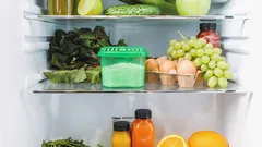 Unangenehme Gerüche verschwinden sofort aus dem Kühlschrank: ein einfacher Hausmittel-Tipp für mehr Frische